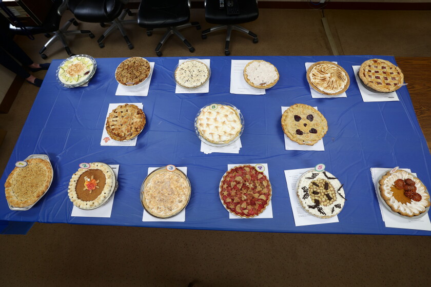 Pie Back Off Home of Economy-Herald Pie Bake-off: Todhunter 'tickled pink' with ...