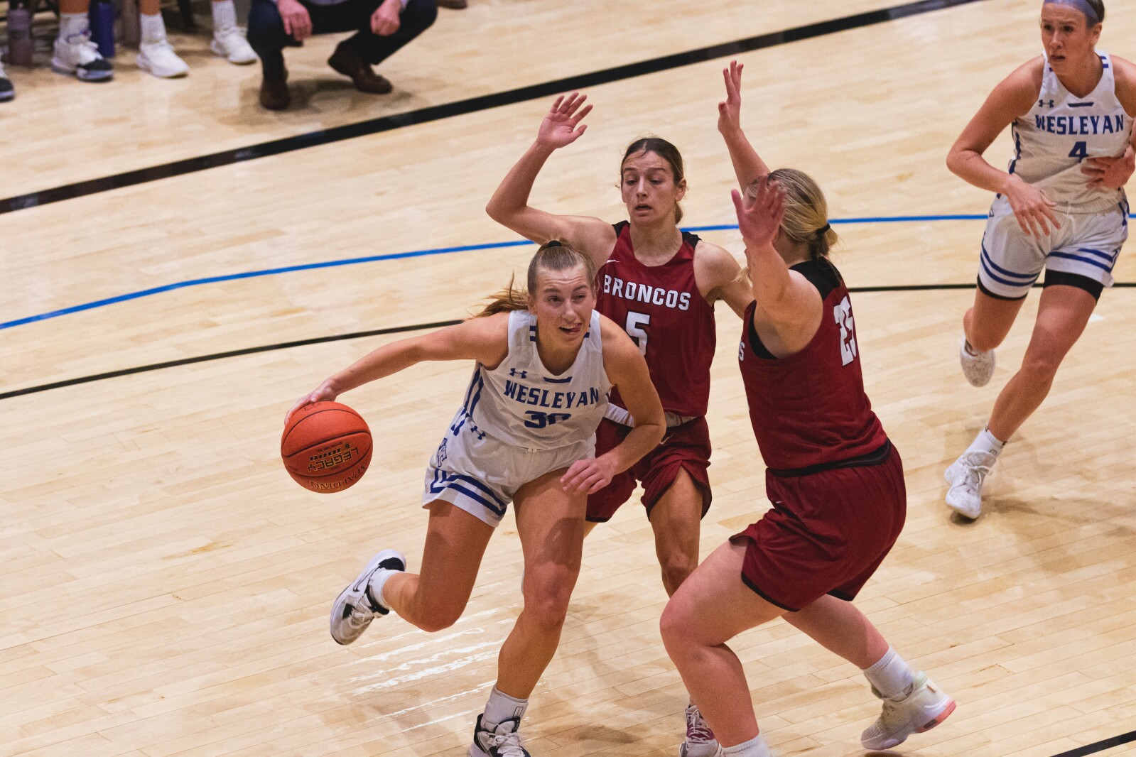 12-3-22DWUBasketball-10.jpg