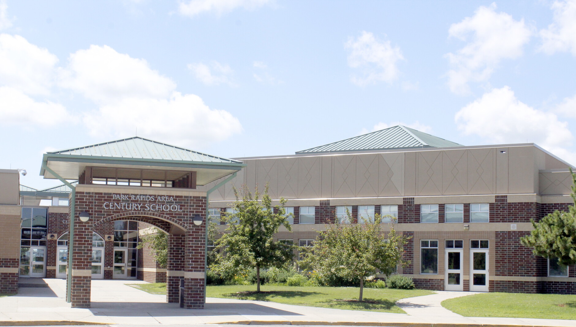 Park Rapids school staffers serve food for thought