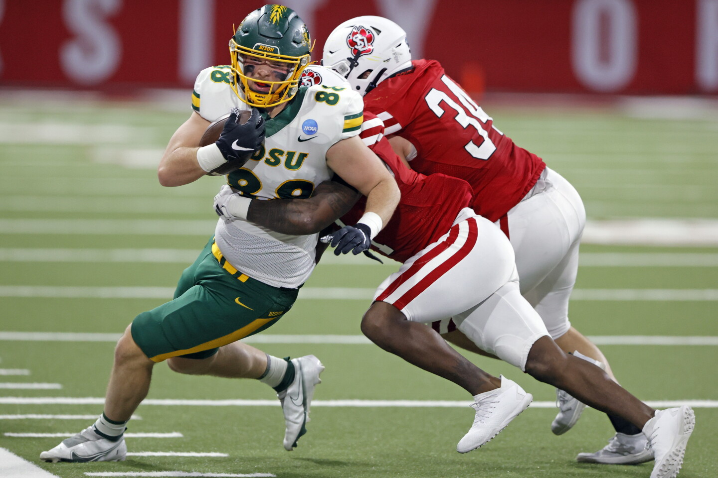 Nd Spoit PHOTOS: Scenes from a Bison dominating victory against No. 3 seed South ...