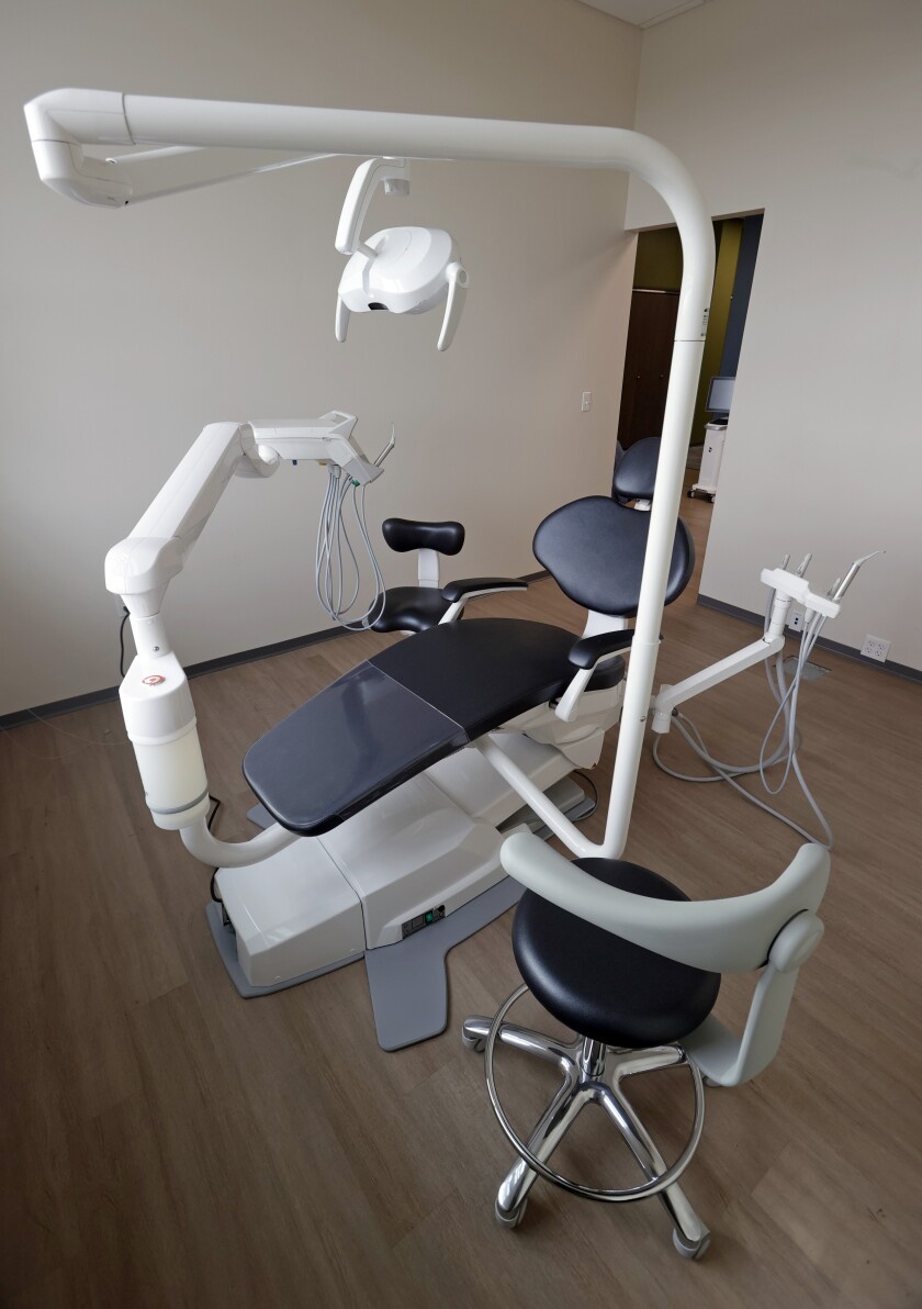11xx21.B.FF.PATTERSONDENTAL.02.jpg