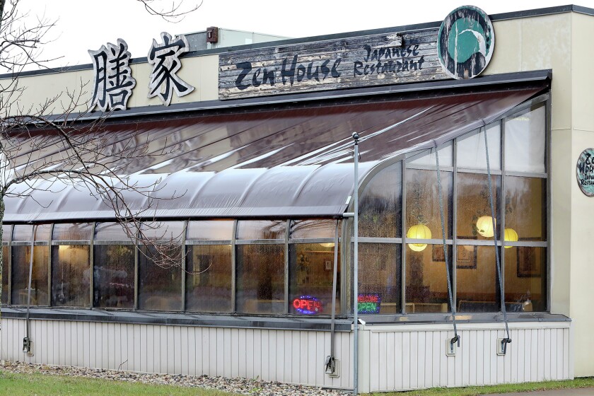 2921757+kucheraZENHOUSE1027.jpg
