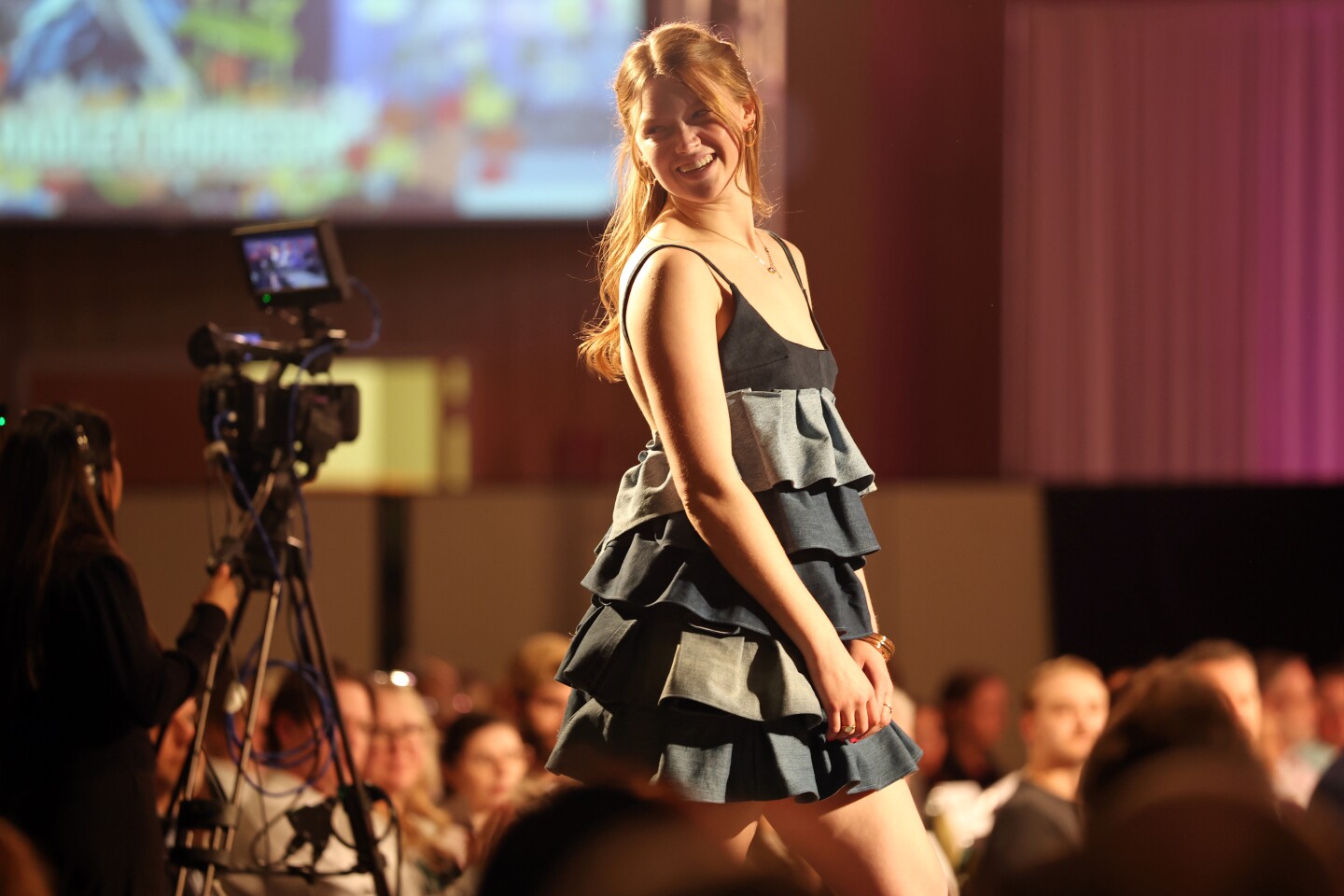 043026.N.FF.NDSUfashion6.jpg