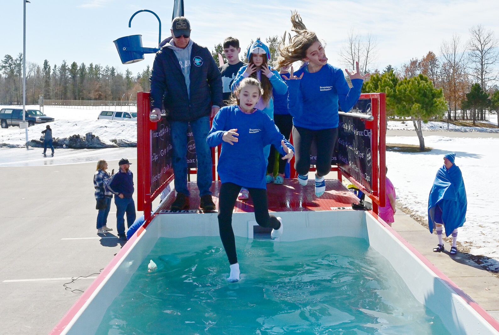 Forestview Middle School students plunged for Special Olympics Minnesota Thursday, March 24, 2022.