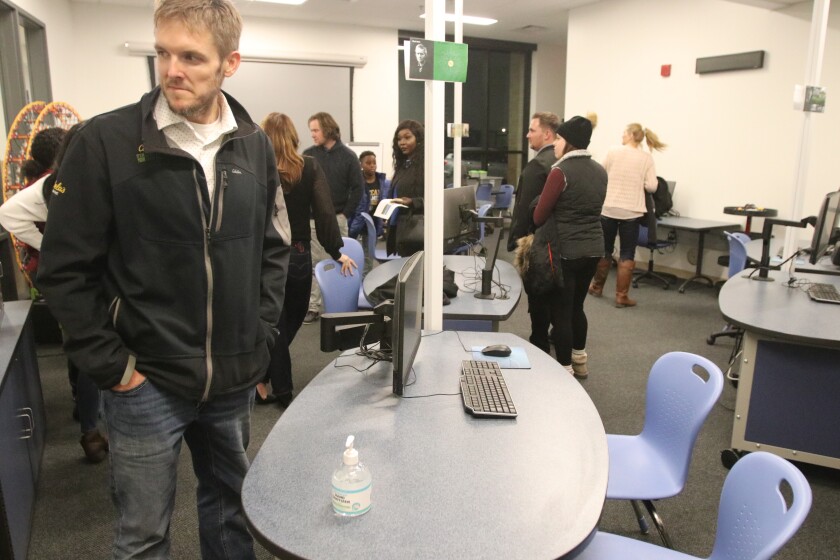 Explorer Academy Smart Lab.jpg
