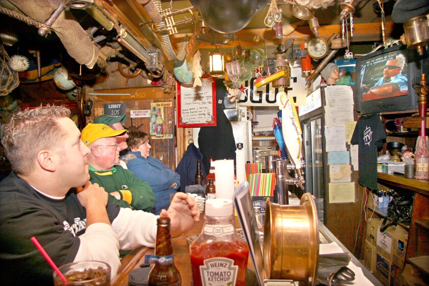 Food review: Anchor Bar and Grill's Anchor Burger - Duluth News Tribune ...