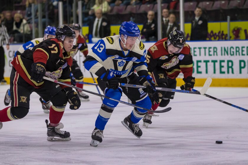 Top prospect Massimo Rizzo commits to UND