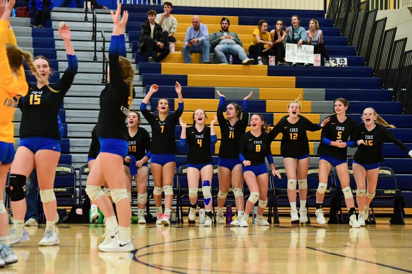 Esko wins, team reaction.jpg