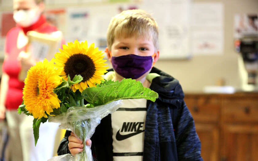 100221.F.DNT.CSA.C12.jpg
