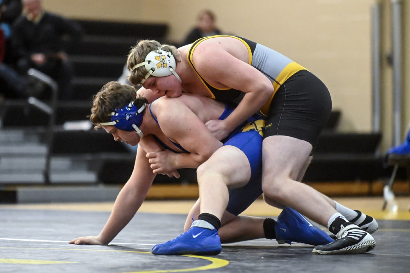 010122.KernelWrestling18.jpg