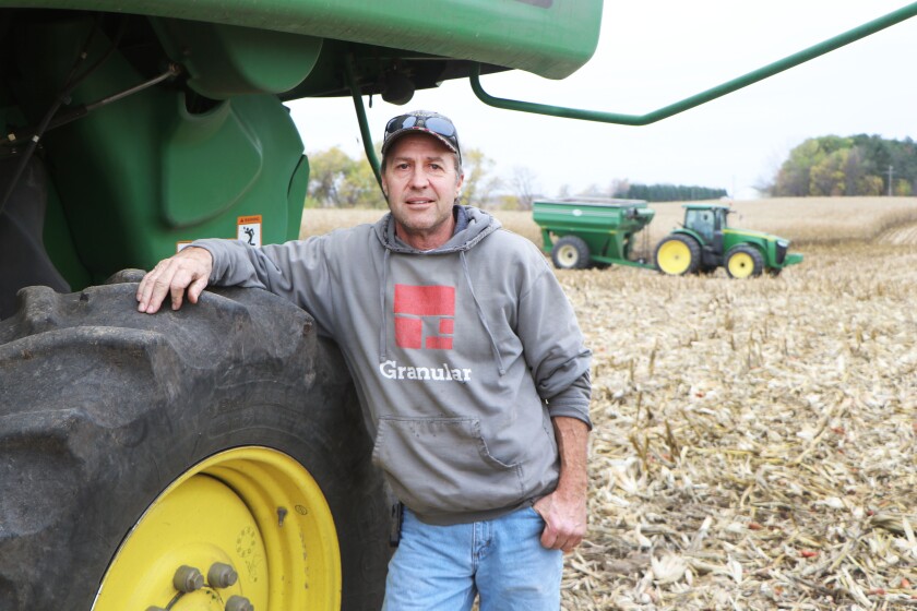 102521.AG.CropStopHawleyMNCornHarvest08.jpg