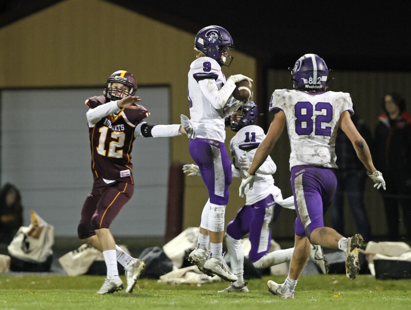 102120.s.ff.hawleyfb.07.jpg