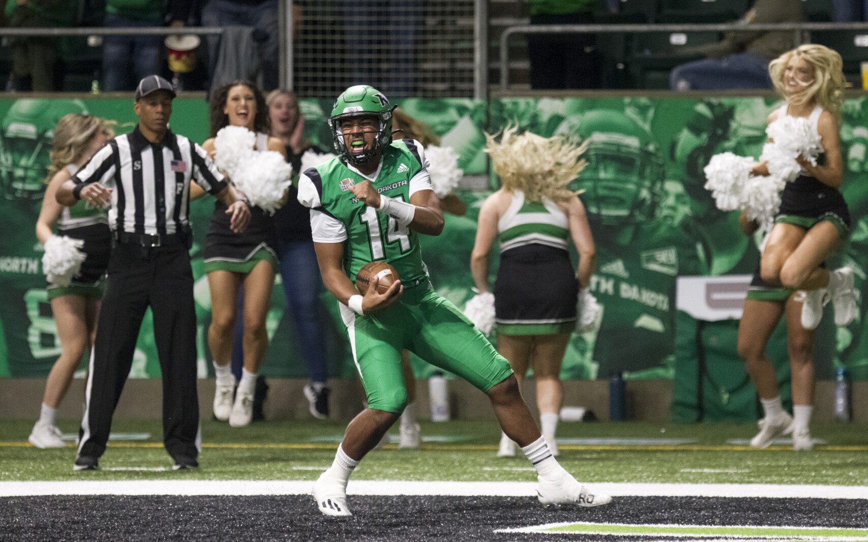 UND’s Quincy Vaughn to take part in national CFL combine UND’s Quincy Vaughn to take part in national CFL combine