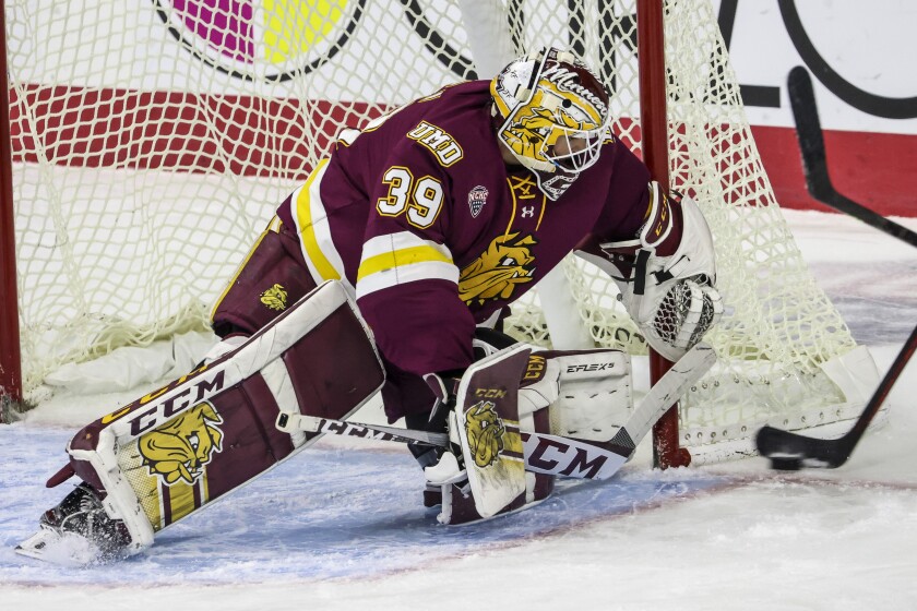 UMD Men's hockey faces Omaha at Baxter Arena