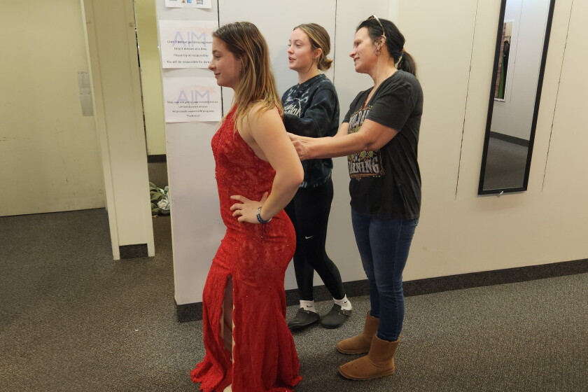 AIM's Glam Shoppe offers low-cost formal wear in Uptown Willmar pop-up store - West Central Tribune | News, weather, sports from Willmar Minnesota AIM's Glam Shoppe offers low-cost formal wear in Uptown Willmar pop-up store - West Central Tribune | News, weather, sports from Willmar Minnesota