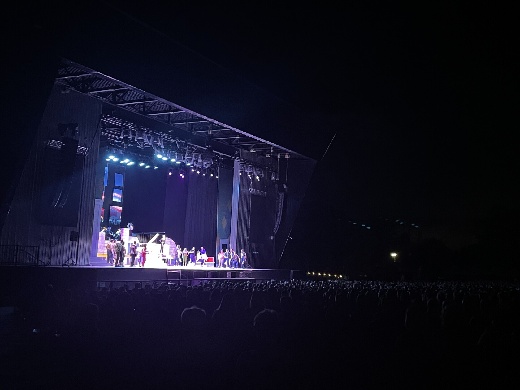 With Ledge Amphitheater, Waite Park is an entertainment
