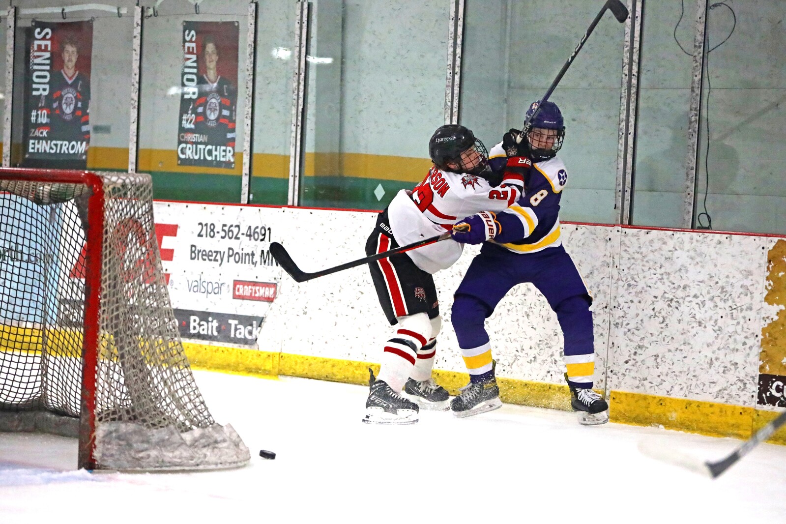 Little Falls vs Northern Lakes on Wednesday, Dec. 28, 2022, at Breezy Point Hockey Center.
