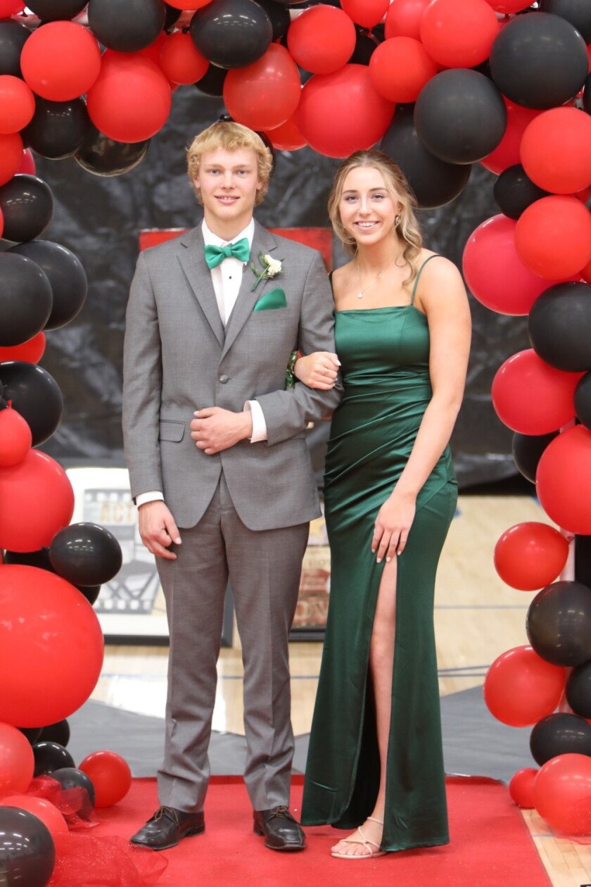 Prom Forum Brandon-Evansville High School Prom 2024 - PHOTOS - Alexandria Echo ...