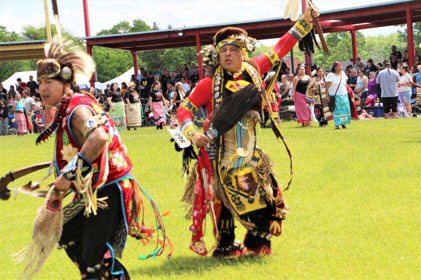 powwow4.jpg