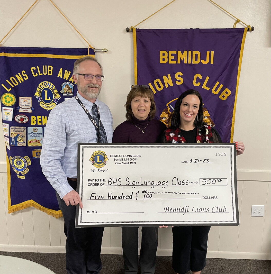 Bemidji Lions donate 500 to Bemidji High School sign language program