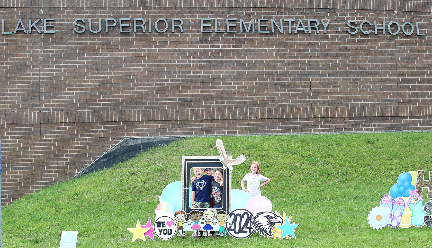 Bittersweet Lake Superior Elementary celebrates last day of school