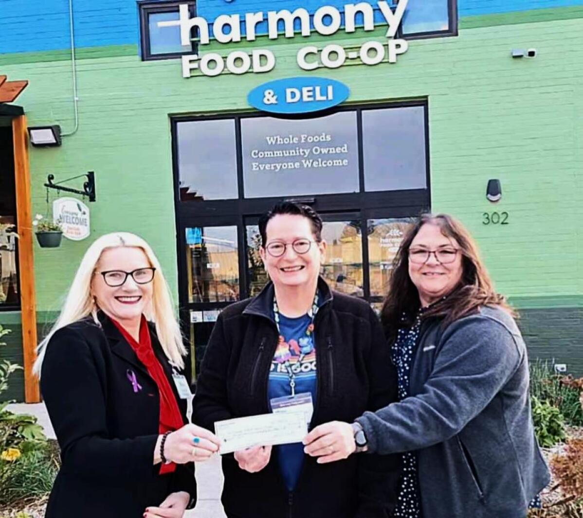 Harmony Co-op donates to Northwoods Battered Women’s Shelter – Bemidji Pioneer