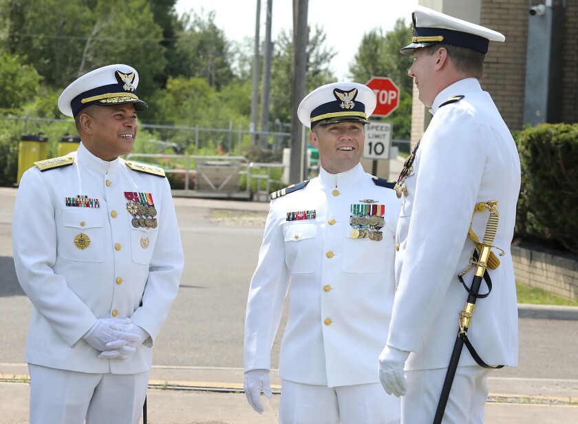 070321.n.dnt.AlderCommand4.jpg