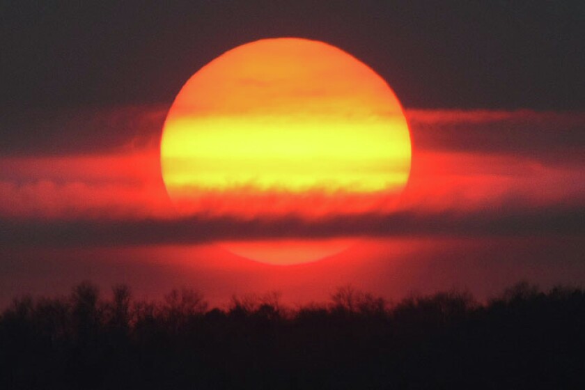 1143087+Sun sunset SaturnS2.jpg
