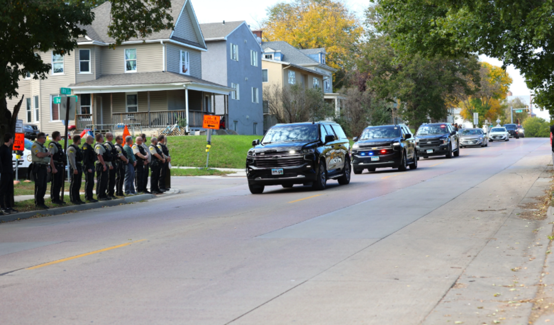 Photo: wctrib.com Deputy procession 2 101326.png