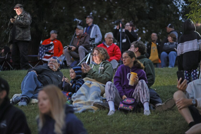 Photos and video: The implosion of Fargo's Lashkowitz High Rise ...