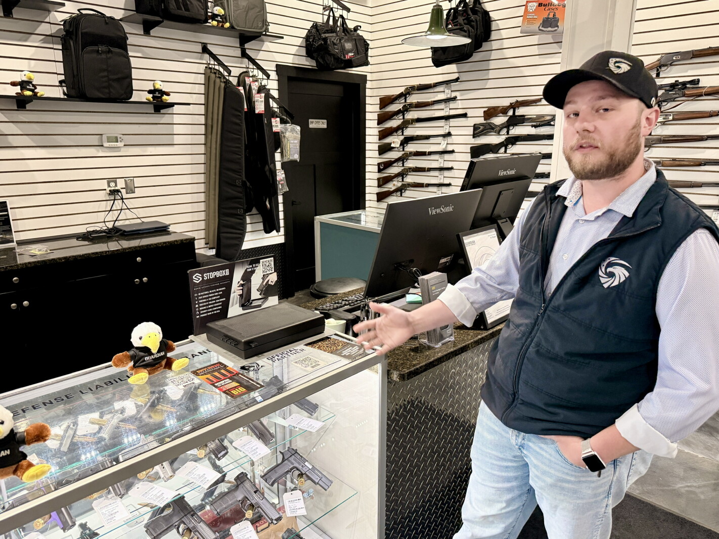 Superior gun shop expands services to Minnesota residents