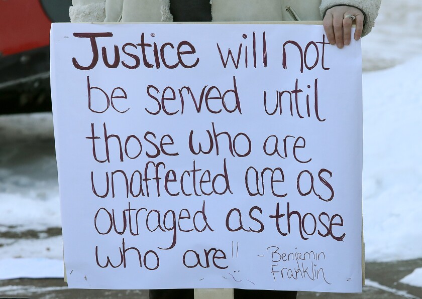 011222.n.dnt.CloquetProtest4.jpg