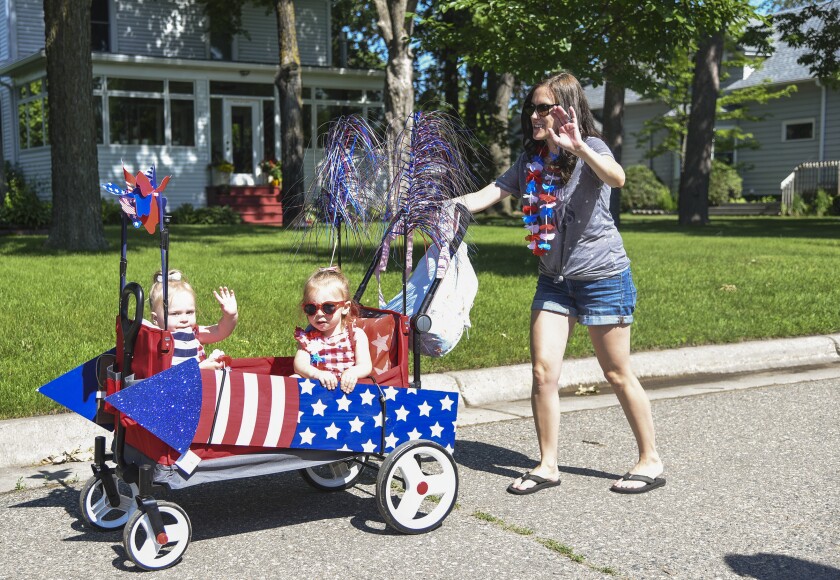 070922.N.BP.KIDDIEPARADE 4.jpg