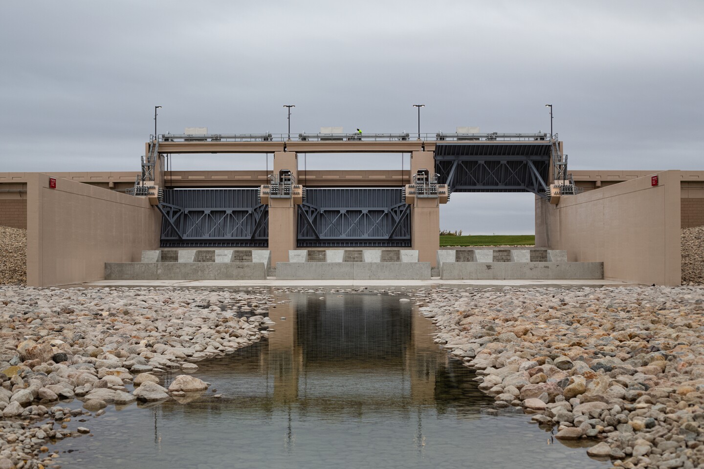 Fargo flood diversion project marks completion of inlet structure ...
