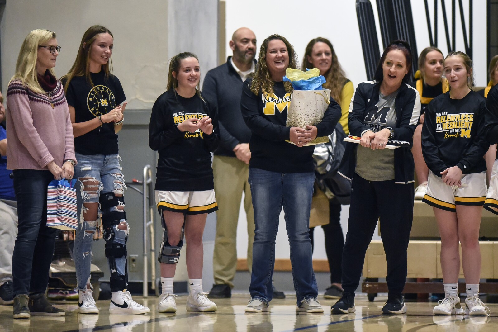 020422.S.DR.KERNELGIRLS42.jpg