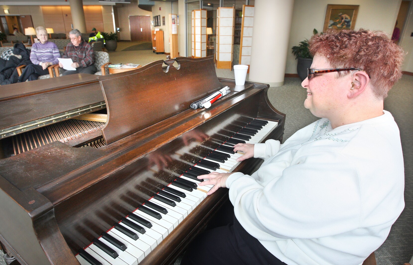 Blind pianist volunteered 15 years of music at Essentia - Duluth News