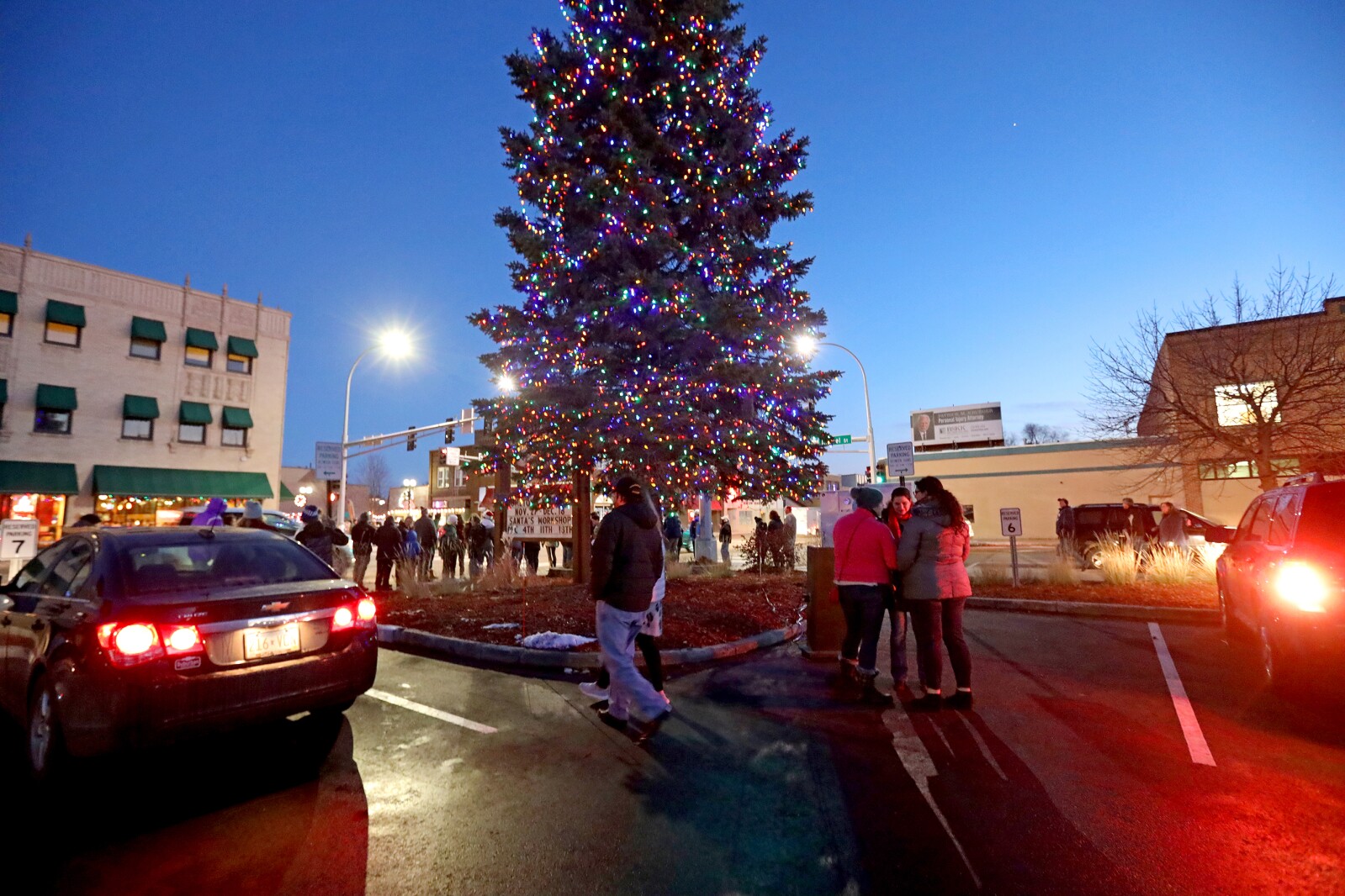 Hometown Holidays Window Walk and Tree Lighting Gallery (1).jpg