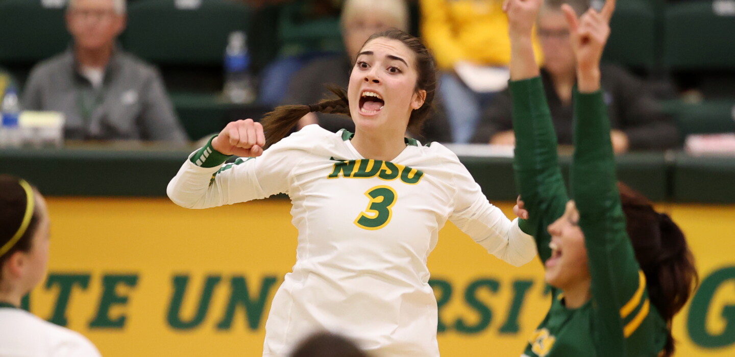 Michelle Datuin WATCH: NDSU volleyball heads to Summit League Tournament, opens with ...