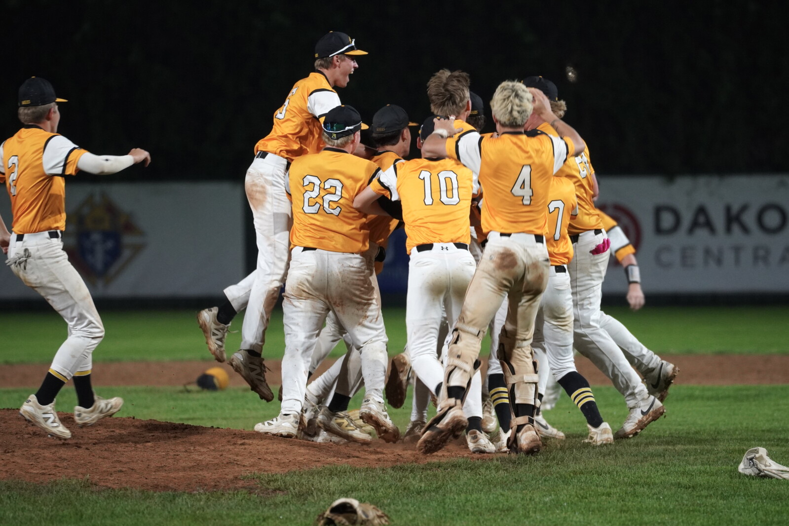 Jacob Solseng's gem gives Park River Area its fourth Class B baseball title