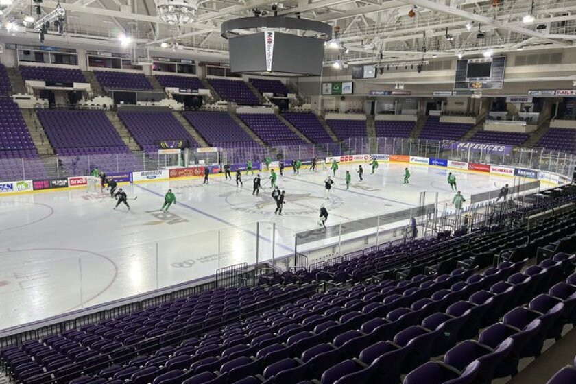 UND defenseman Bennett Zmolek returns to Mankato - Grand Forks Herald | Grand Forks, East Grand Forks news, weather & sports und-defenseman-bennett-zmolek-returns-to-mankato-grand-forks-herald-grand-forks-east-grand-forks-news-weather-sports