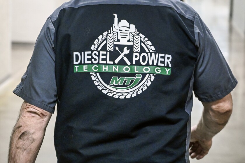 mtc-tractor-repair-scholarship-kasten5.jpg