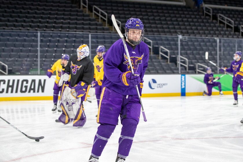 2022 Frozen Four Friday