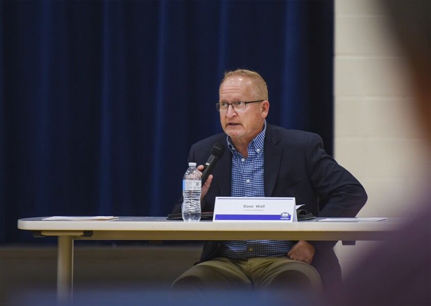 100522.N.BP.SCHOOLFORUM 5.jpg